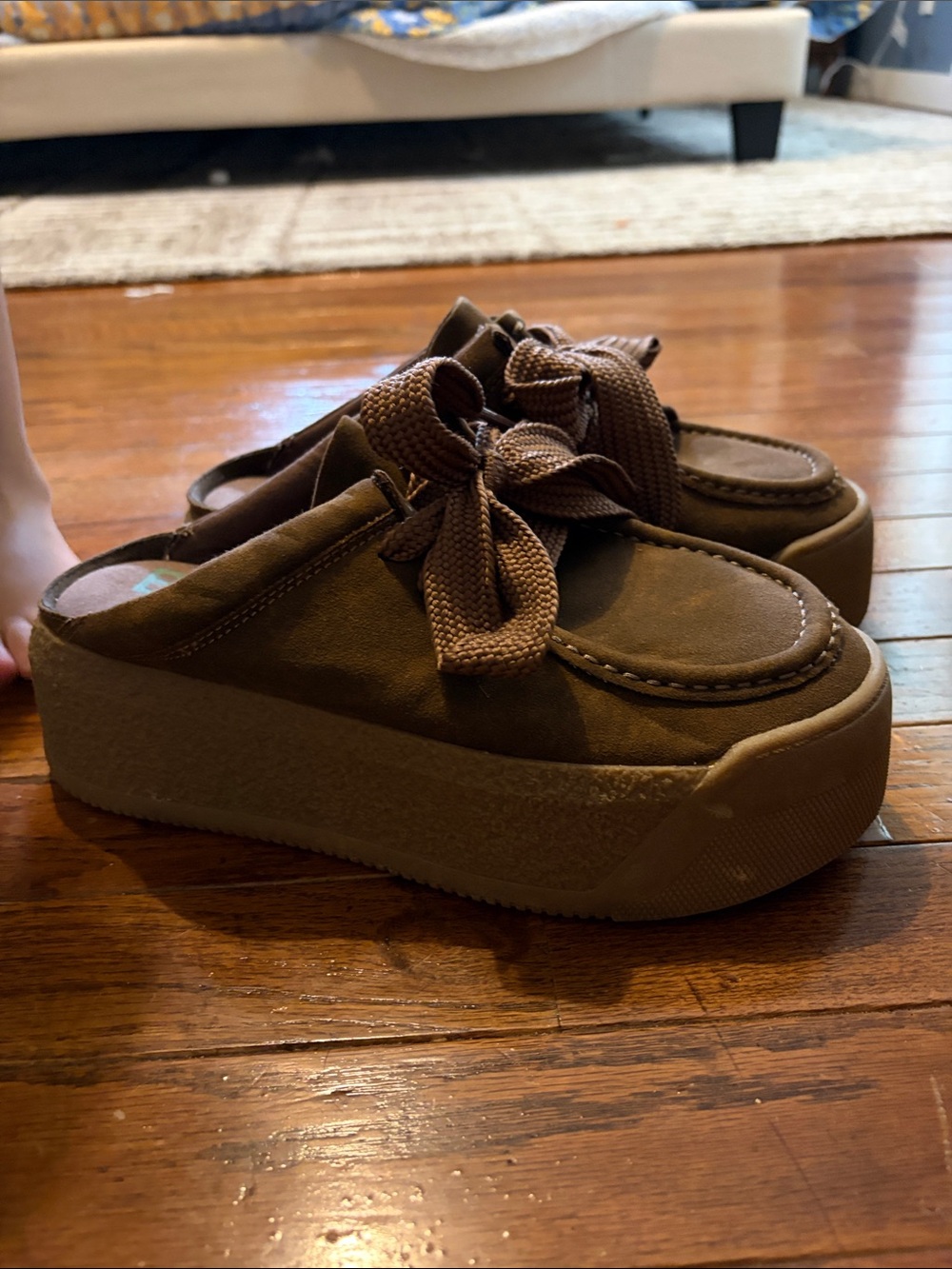 BC Footwear Brown Platform Bow Mules